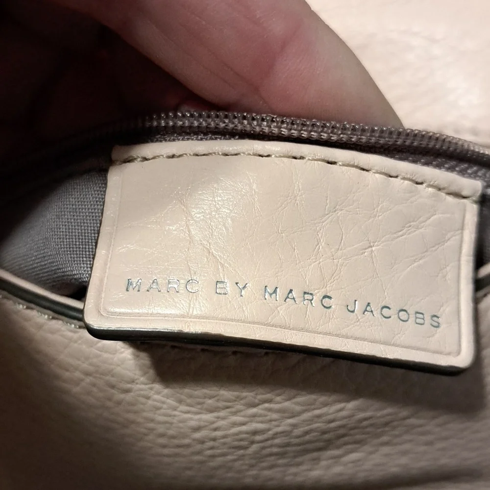 Marc Jacobs Q Natasha Bright Rosa Pink Leather Small Crossbody Bag - Picture 8 of 15